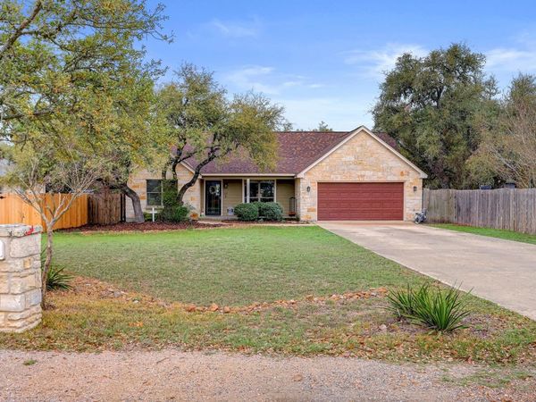 55 Champion CIR, Wimberley, TX 78676