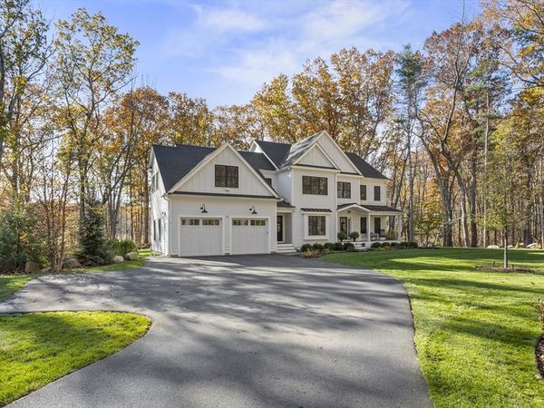 96 Newtown Rd, Acton, MA 01720