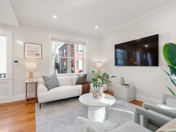 2 Gold Star Court, Cambridge, MA 02140