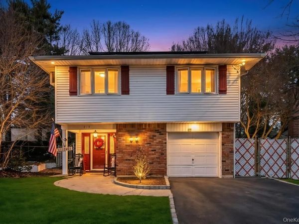 219 Bellerose Avenue , East Northport, NY 11731