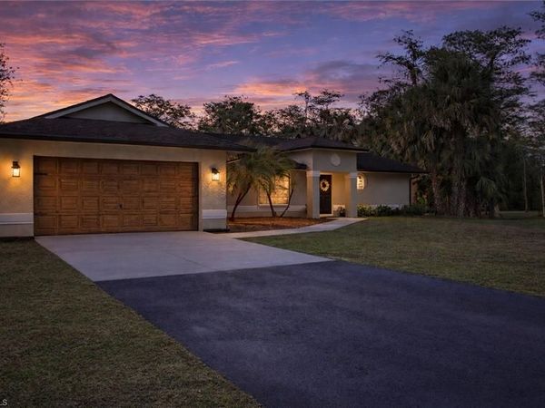 99 NW 19th ST , NAPLES, FL 34120