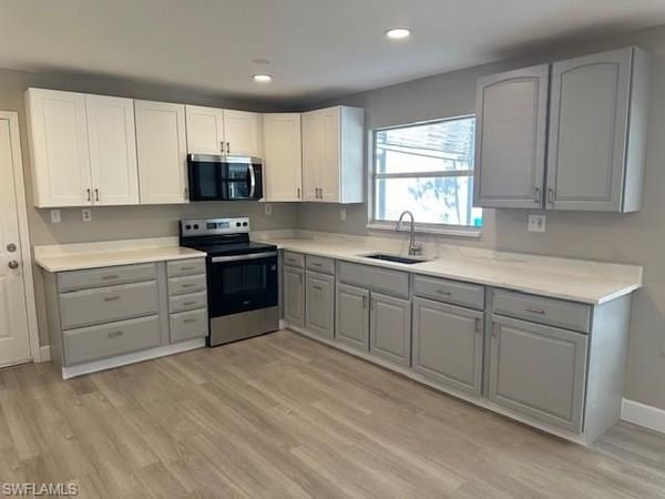 25168 Pinson DR , BONITA SPRINGS, FL 34135