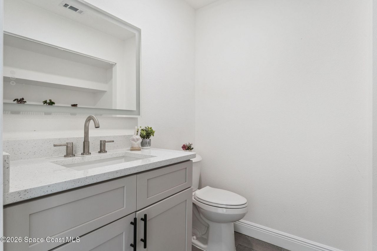 4717 Sisson Road , Titusville, FL 32780 Photo