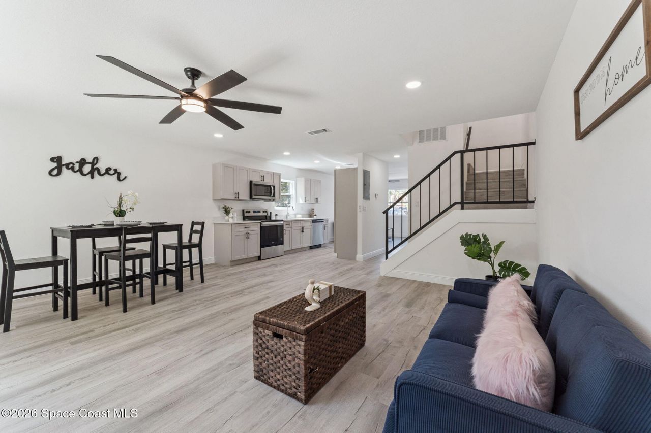 4717 Sisson Road , Titusville, FL 32780 Photo