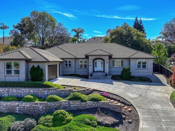 1772 Park Oak Dr, Roseville, CA 95661