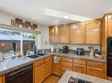 9076 Glenbury Ct, Elk Grove, CA 95624 Photo