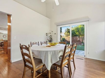 9076 Glenbury Ct, Elk Grove, CA 95624 Photo