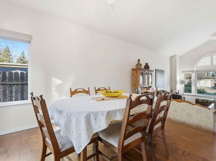 9076 Glenbury Ct, Elk Grove, CA 95624 Photo