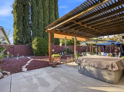 9076 Glenbury Ct, Elk Grove, CA 95624 Photo