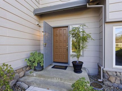 9076 Glenbury Ct, Elk Grove, CA 95624 Photo