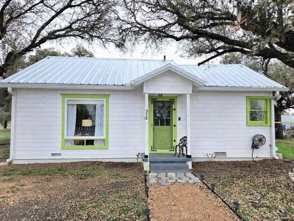313 King Street, Eden, TX 76837