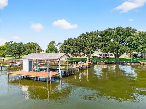 114 Baker B Ranch Road , Trinidad, TX 75163