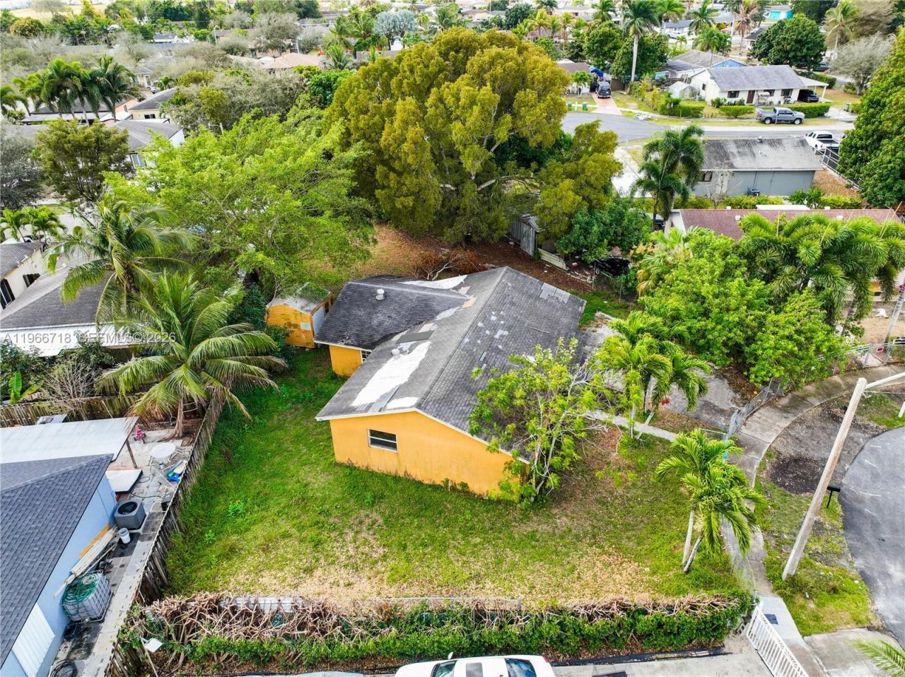 1664 SW 2nd Ct , Homestead, FL 33030 Photo