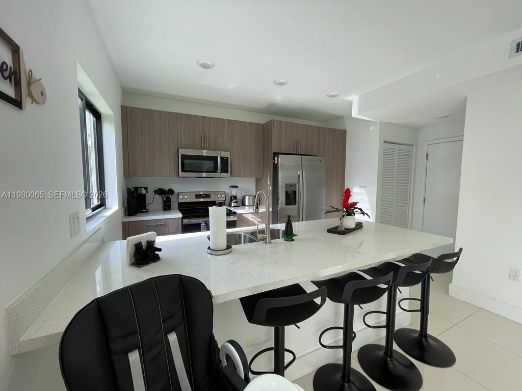 302 NW 11th Ct , Unit 302, Florida City, FL 33034 Photo