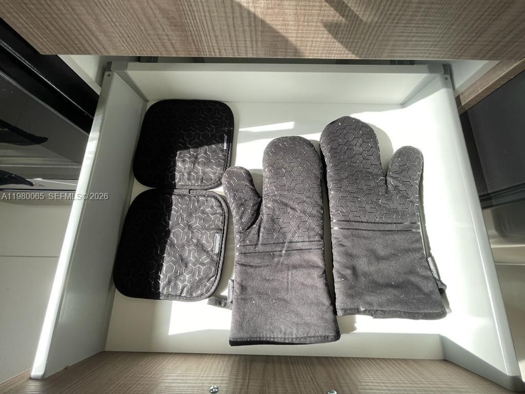 302 NW 11th Ct , Unit 302, Florida City, FL 33034 Photo