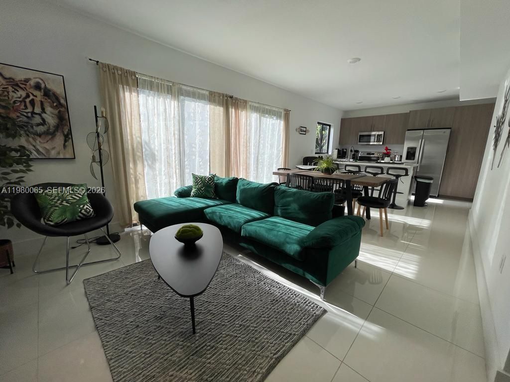 302 NW 11th Ct , Unit 302, Florida City, FL 33034 Photo