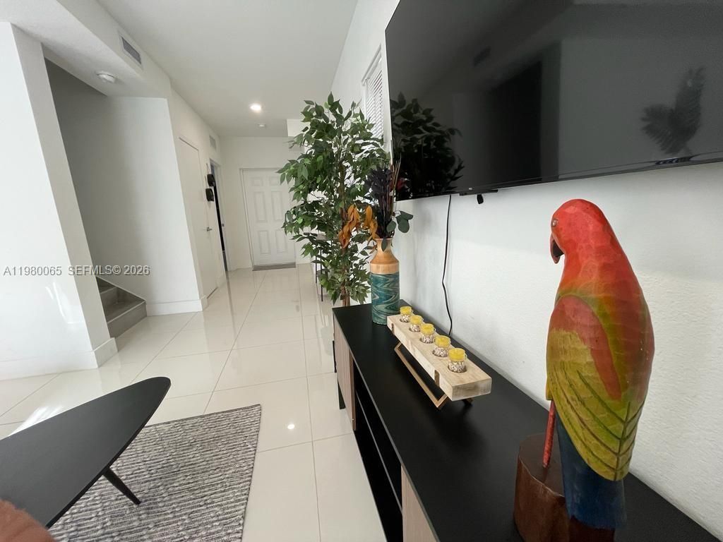 302 NW 11th Ct , Unit 302, Florida City, FL 33034 Photo