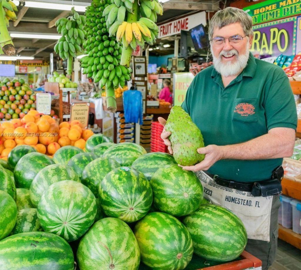 302 NW 11th Ct , Unit 302, Florida City, FL 33034 Photo