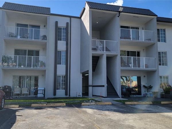 4804 NW 79th Ave , Unit 301, Doral, FL 33166