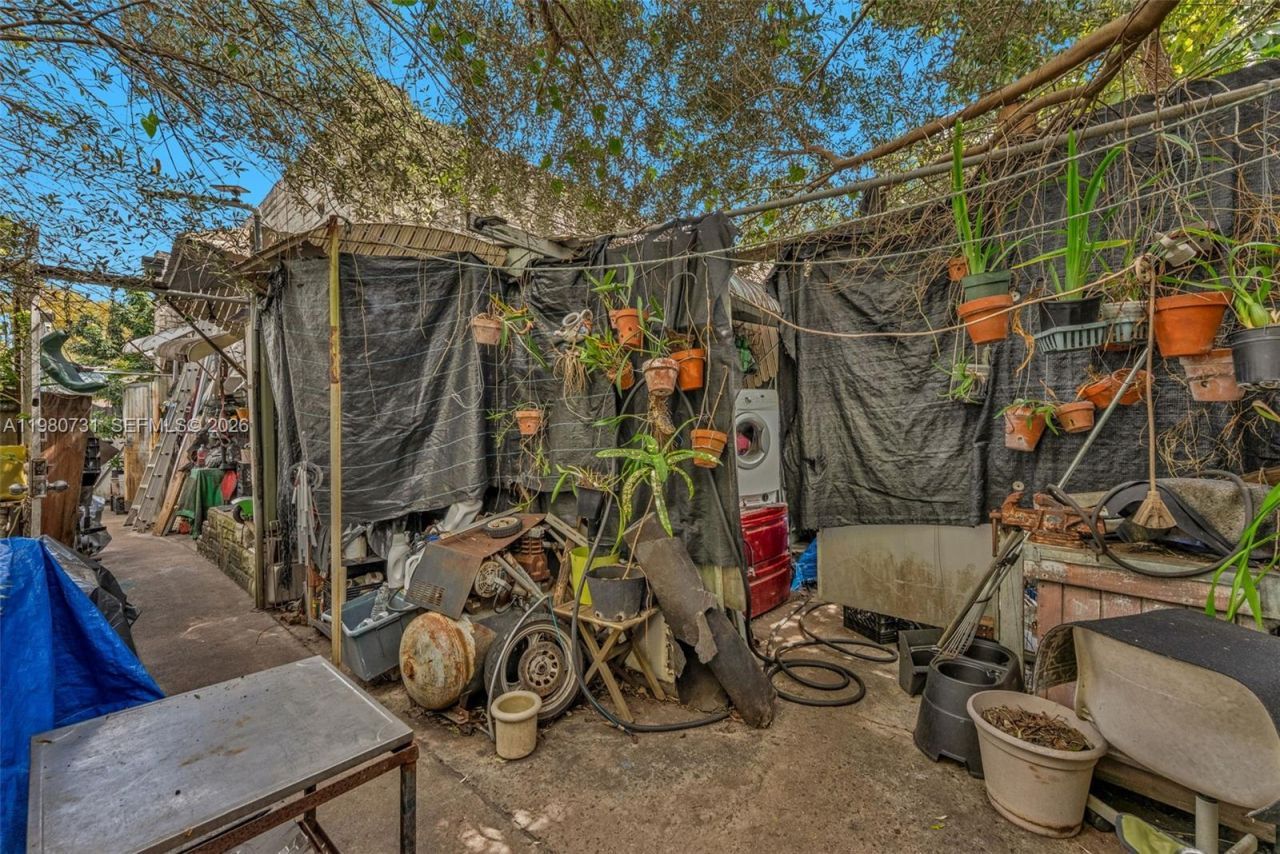 7740 NW 9th Ave , Miami, FL 33150 Photo