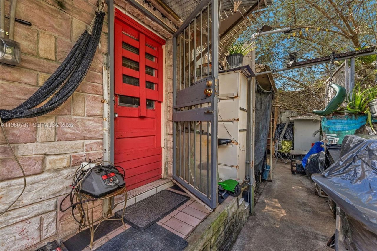 7740 NW 9th Ave , Miami, FL 33150 Photo