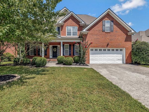 1019 Brixworth Dr , Thompsons Station, TN 37179