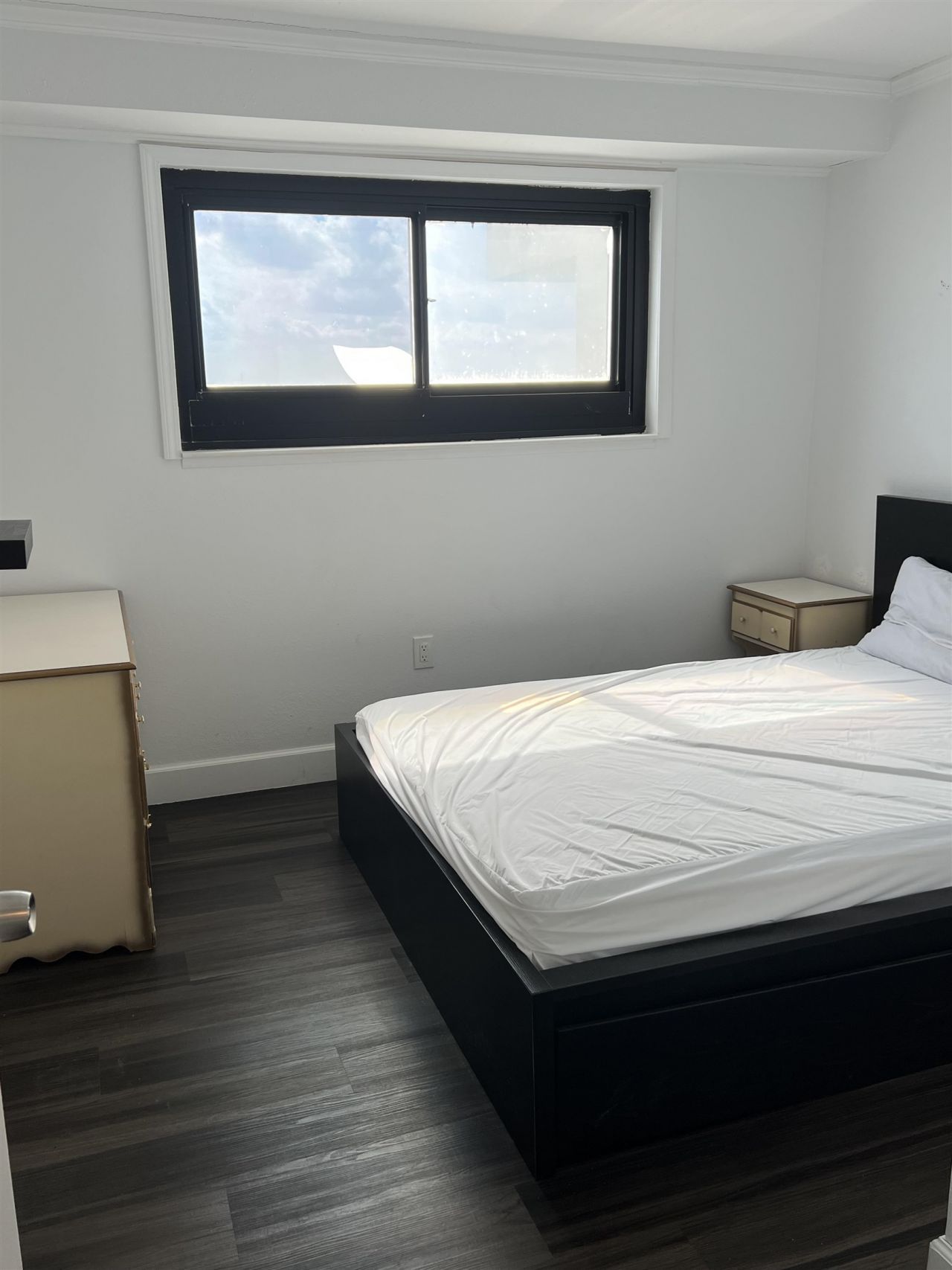 5905 South Kings Hwy. Photo 13