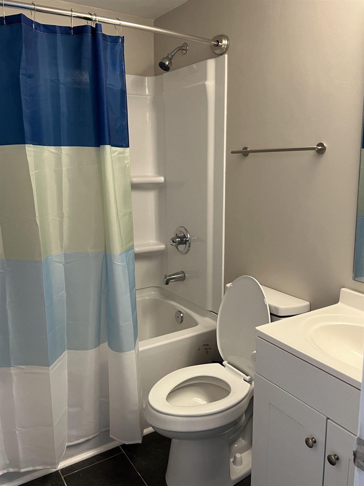 5905 South Kings Hwy. Photo 15