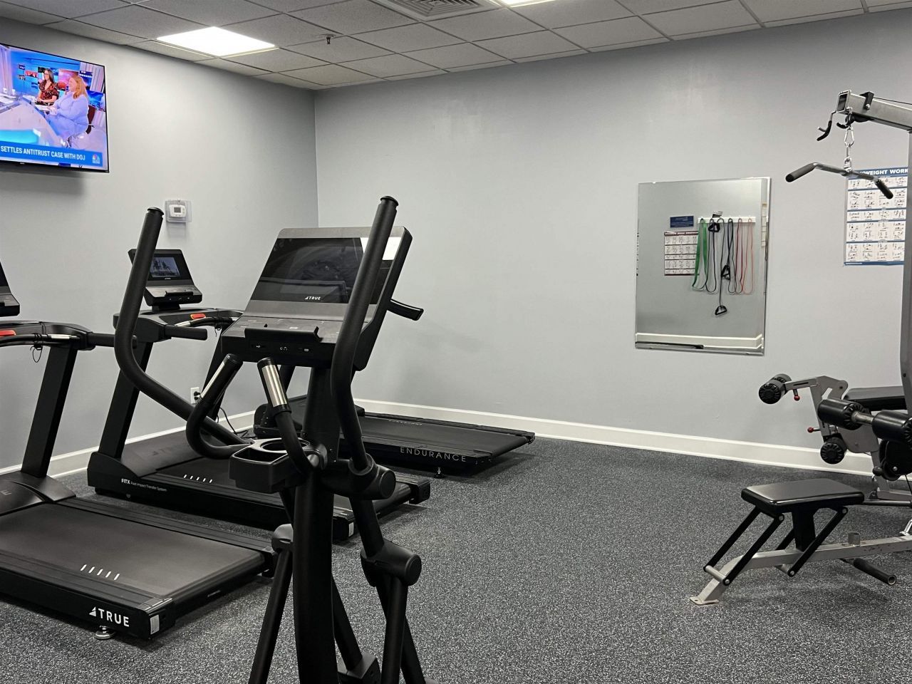 5905 South Kings Hwy. Photo 39