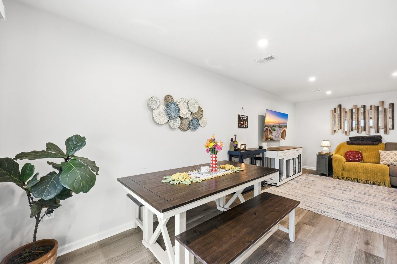 404 El Camino Dr. Photo 15