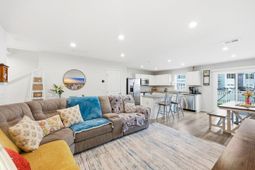 404 El Camino Dr. photo 4