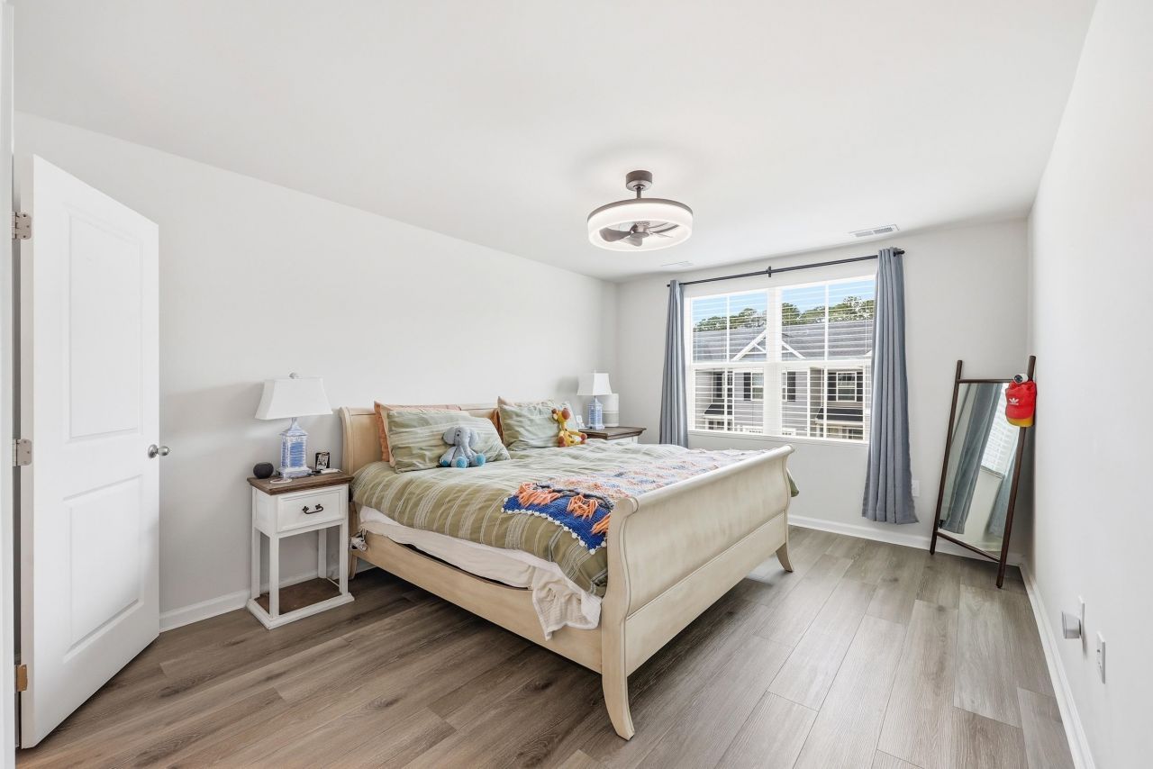 404 El Camino Dr. Photo 5