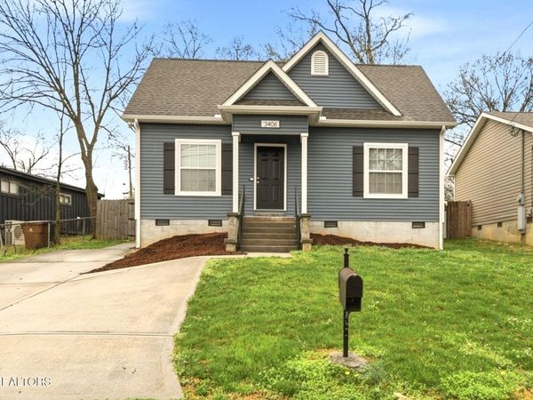 3406 Compton St, Knoxville, TN 37920