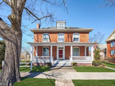 318 LINCOLN WAY W, NEW OXFORD, PA 17350