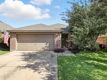 356 Turquoise Drive, Fort Worth, TX 76131