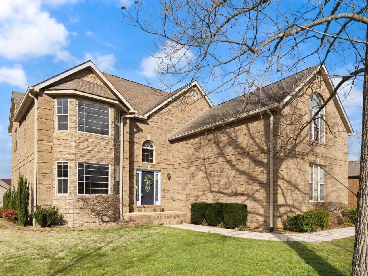 207 Lake Cliff Drive, Somerset, KY 42503