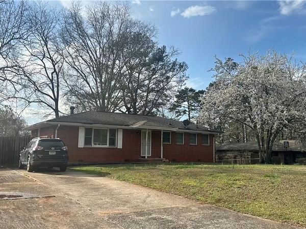 434 Dixie Lee Lane, Stone Mountain, GA 30083