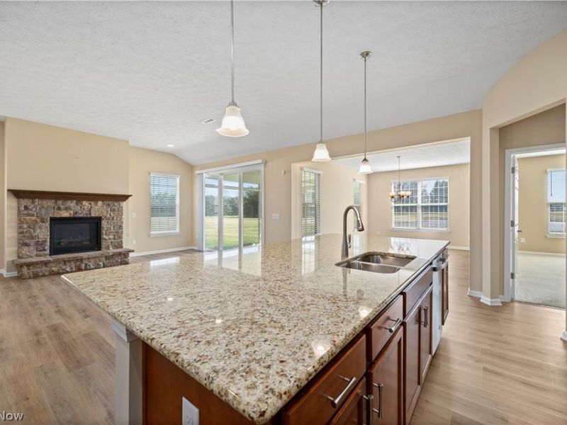 605 Cedar Crest Drive, Elyria, OH 44035 Photo 18