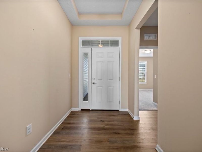 605 Cedar Crest Drive, Elyria, OH 44035 Photo 4