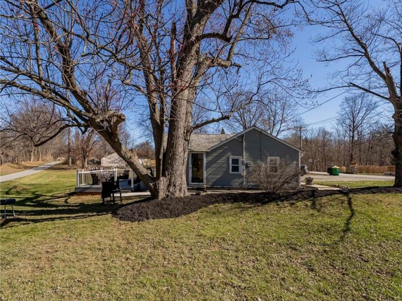 2745 Rockefeller Road, Willoughby Hills, OH 44092 Photo 1