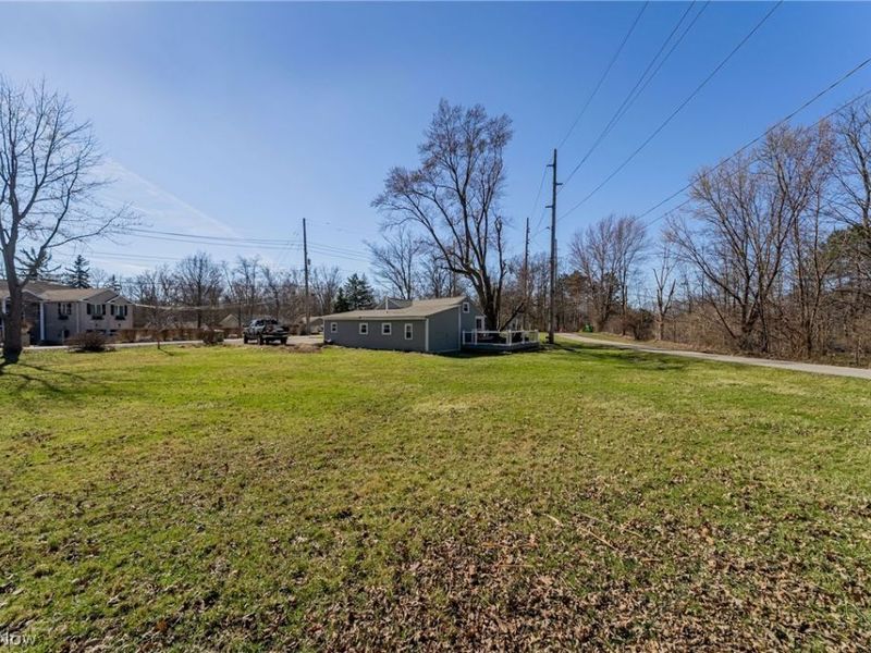 2745 Rockefeller Road, Willoughby Hills, OH 44092 Photo 34