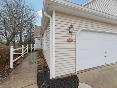 4204 Castle Ridge, Copley, OH 44321