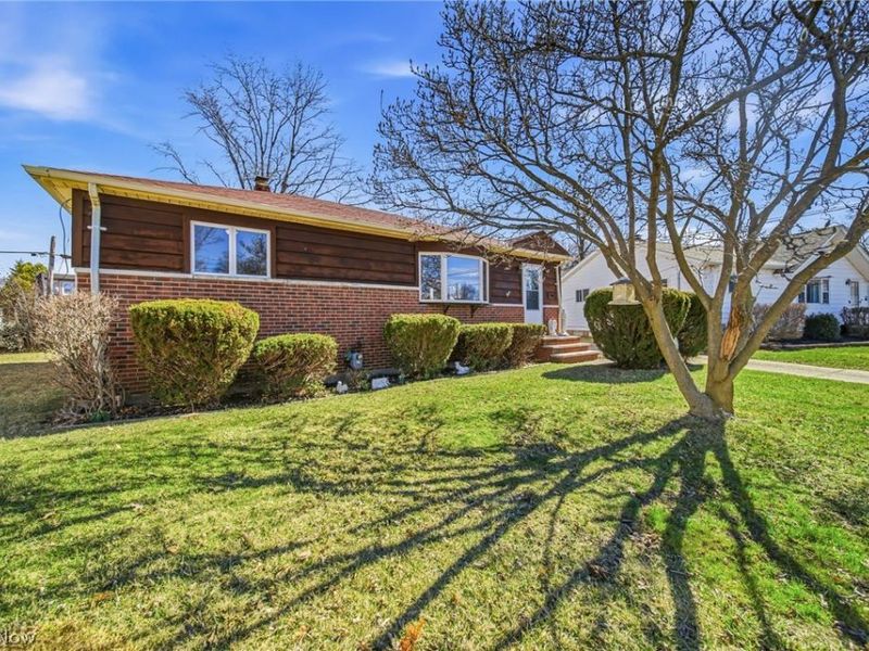 459 Cole, Willowick, OH 44095 Photo 2