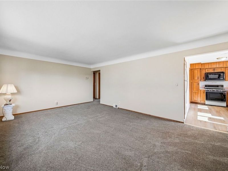 459 Cole, Willowick, OH 44095 Photo 8