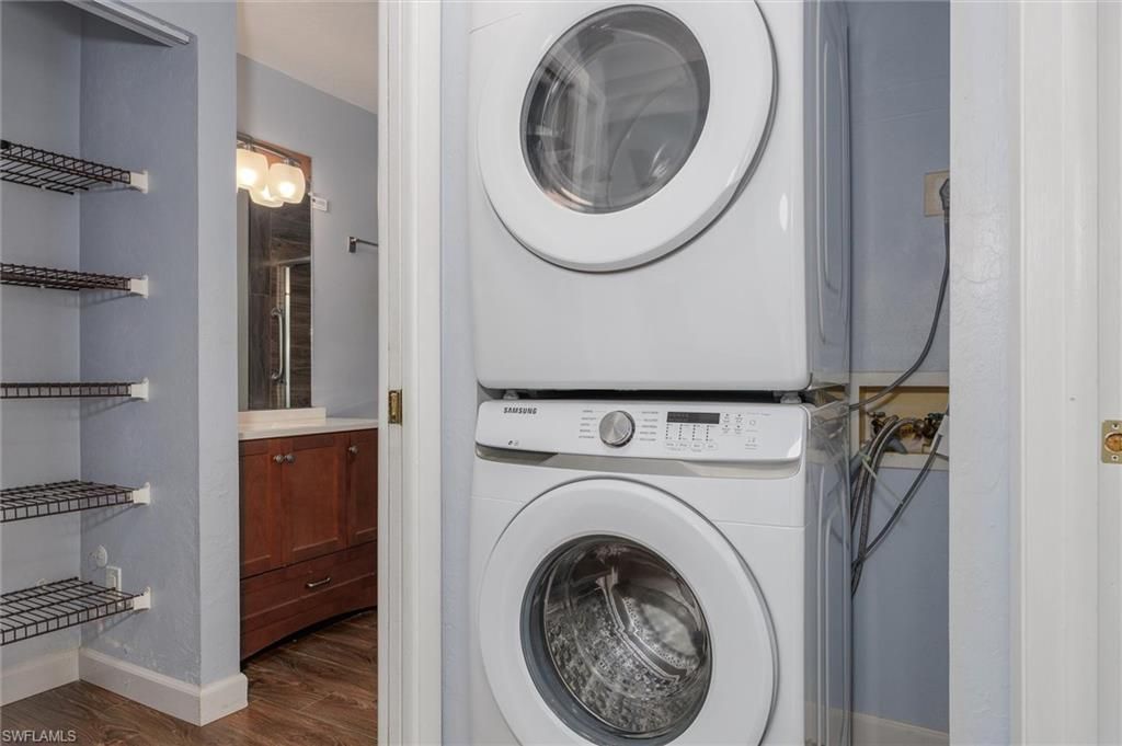 9303 Lennex Ln, Fort Myers, FL 33919 Photo