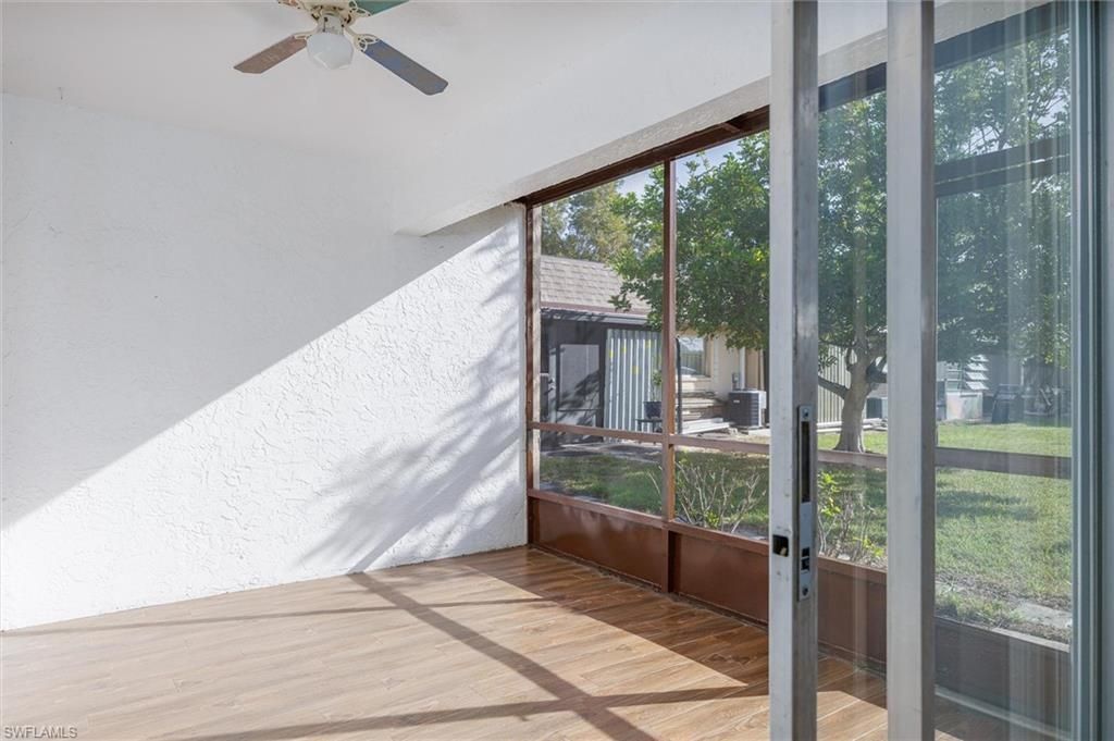 9303 Lennex Ln, Fort Myers, FL 33919 Photo