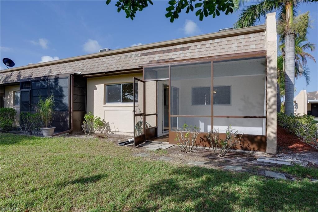 9303 Lennex Ln, Fort Myers, FL 33919 Photo