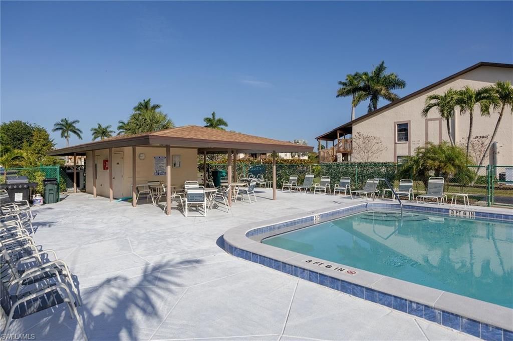 9303 Lennex Ln, Fort Myers, FL 33919 Photo