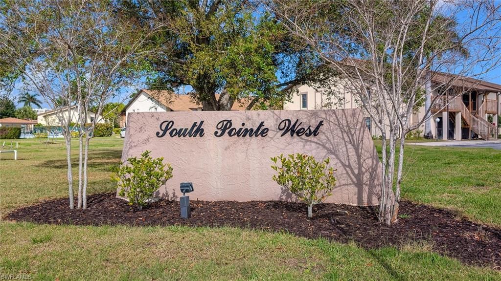 9303 Lennex Ln, Fort Myers, FL 33919 Photo