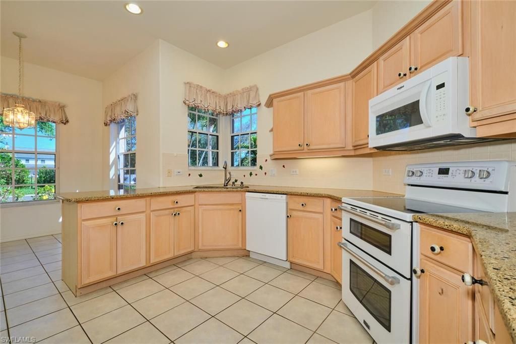 9293 Garden Pointe , Fort Myers, FL 33908 Photo